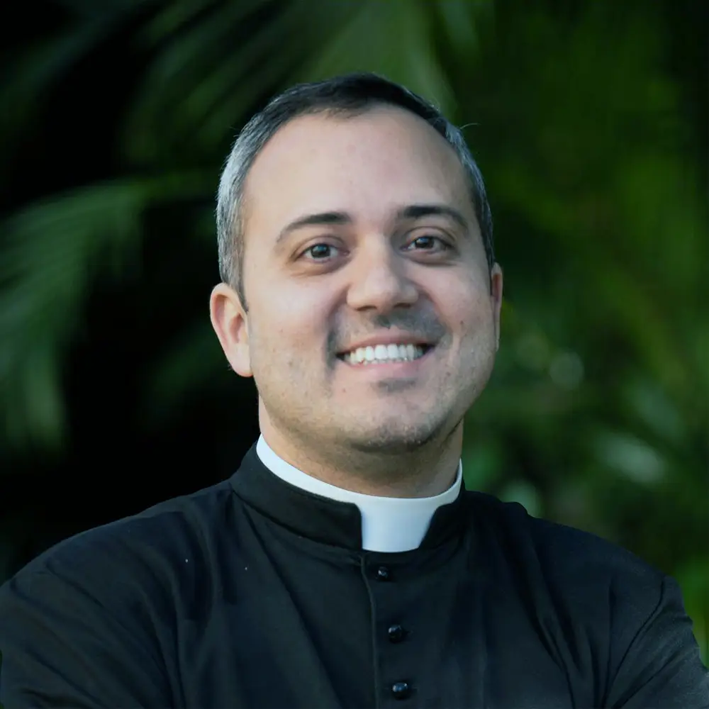 Pe. Sidney Dias